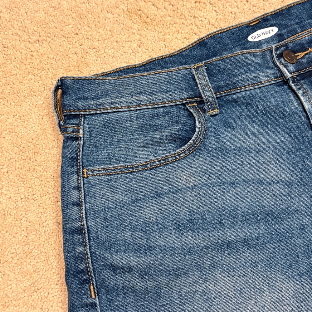 Old Navy Blue Denim Shorts Womens Size 10 Cuffed Mid Rise Festival Summer Jean - Picture 8 of 11